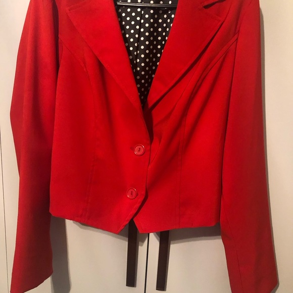 Fun bright red blazer - Picture 1 of 3